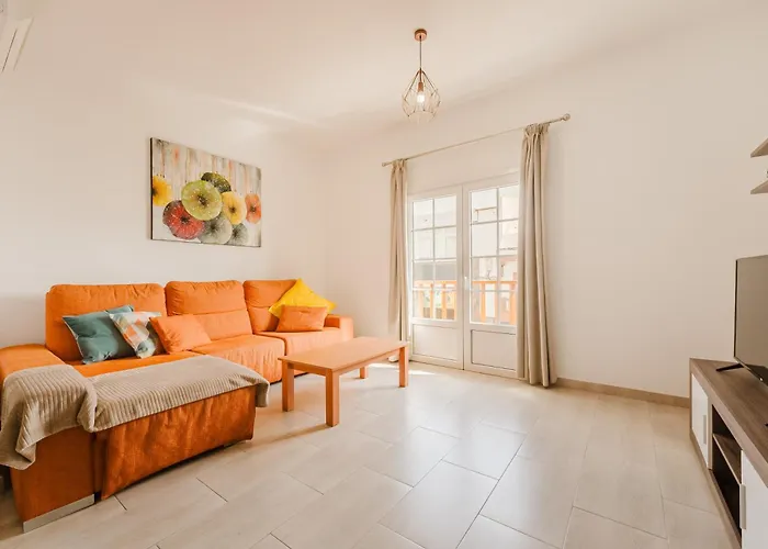 Old Town Reina Sofia 1 דירה